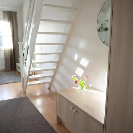 Διαμέρισμα Old Town Charm With Sauna